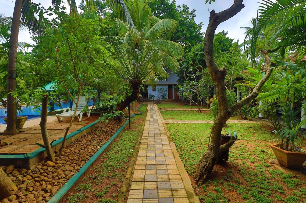 Hotel Susantha Garden Bentota Exterior foto